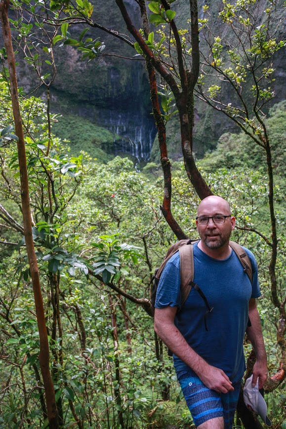 Blue Hole-Weeping Wall Adventure at the water